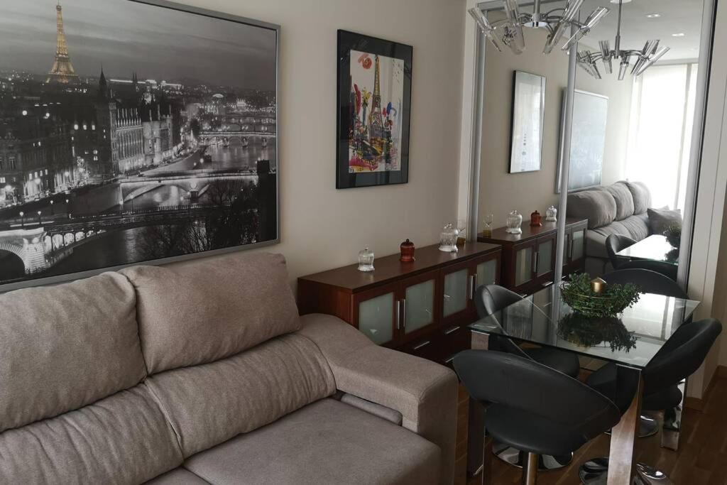 La Casa Del Centro Apartment A Coruna Bagian luar foto